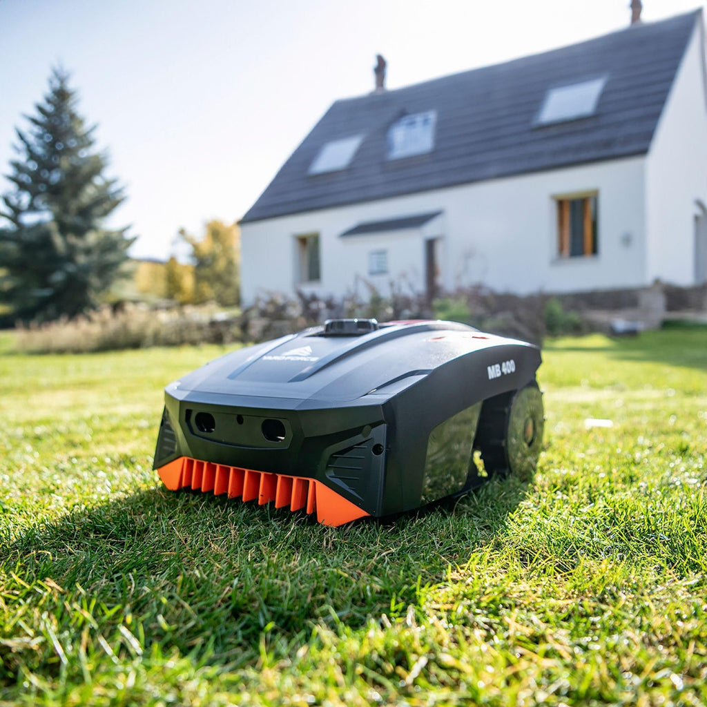 Yard Force MB400 Robotic Lawn Mower – 20V Lithium Battery, 16cm Adjustable Cutting Height 20–55mm, Bluetooth App Control, Ideal for Lawns up to 400m²