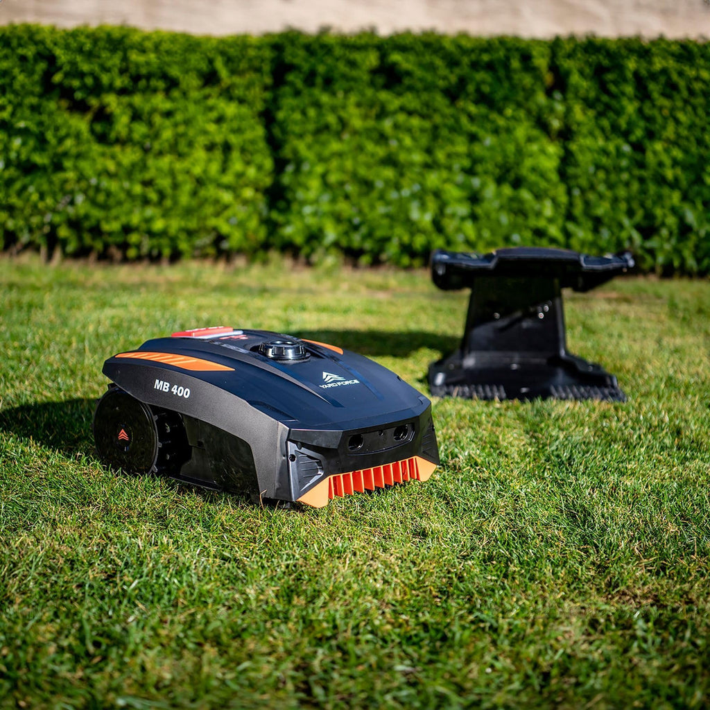 Yard Force MB400 Robotic Lawn Mower – 20V Lithium Battery, 16cm Adjustable Cutting Height 20–55mm, Bluetooth App Control, Ideal for Lawns up to 400m²